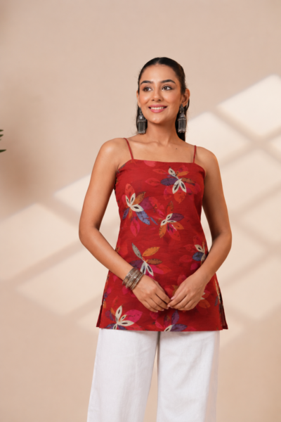 Women Rust Red Printed Shoulder Strap Cotton Short Kurti