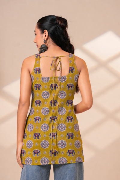Mustard Ethnic Elephant Printed Cotton Sleeveless Straight Kurti