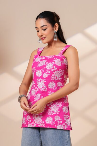 Pink Floral Printed Square Neck Sleeveless Cotton Short Kurti
