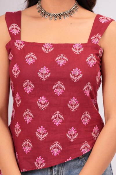 Maroon Ethnic Motif Printed Square Neck Sleeveless Cotton Short Kurti