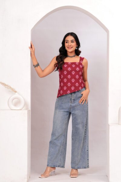 Maroon Ethnic Motif Printed Square Neck Sleeveless Cotton Short Kurti