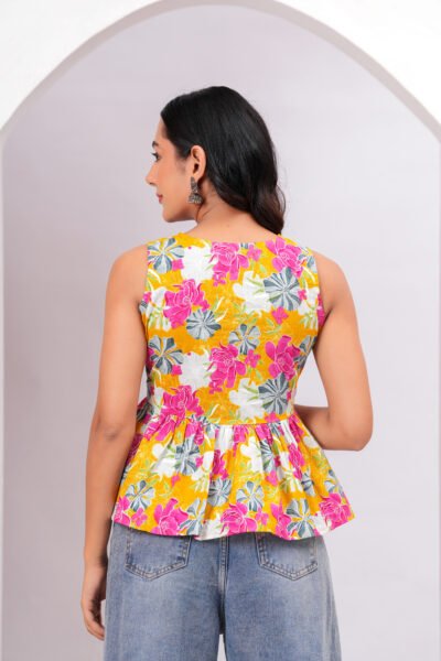 Women Floral Printed Sleeveless Peplum Top