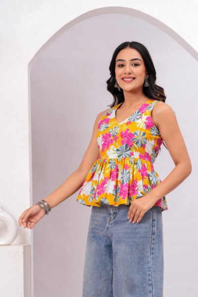 Women Floral Printed Sleeveless Peplum Top