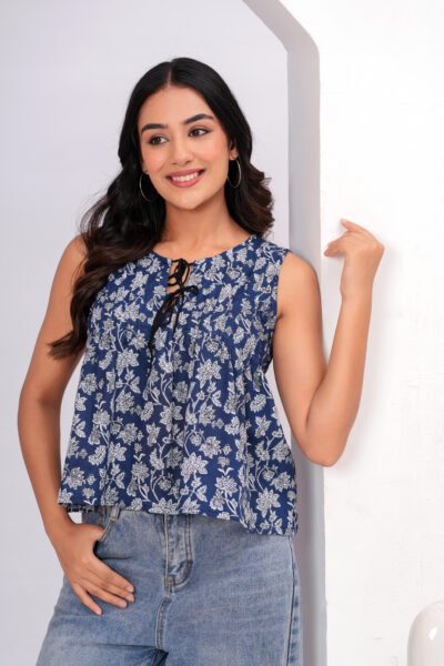 Women Blue Floral Printed Sleeveless Cotton Peplum Top