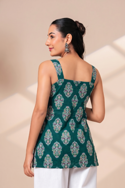Women Green Ethnic Motif Printed Cotton Sleeveless Top