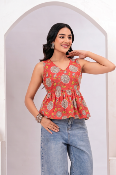 Women Coral Red Floral Printed Cotton Peplum Short Kurti